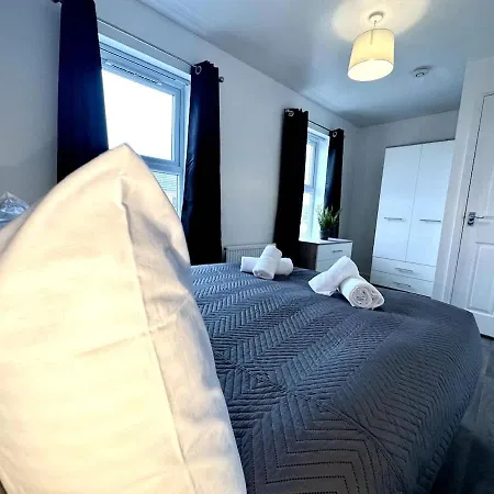 Riverside View By Blue Skies Holiday home Middlesbrough